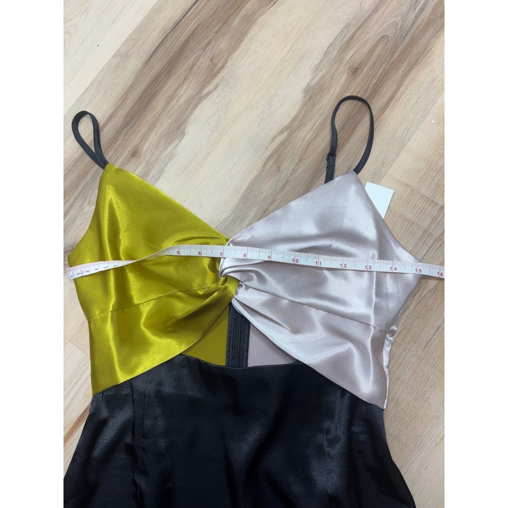 Topshop Satin Colorblock Twist Front Mini Dress Chartreuse beige Black US 2‎ - Picture 9 of 10